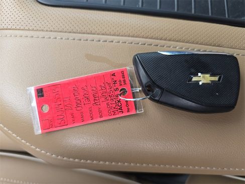 Used 2021 Chevrolet Tahoe Premier image 36