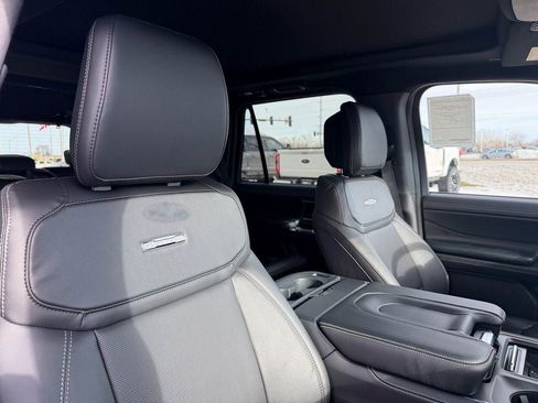 New 2026 Ford Expedition Platinum w/ Stealth Appearance Package image 21