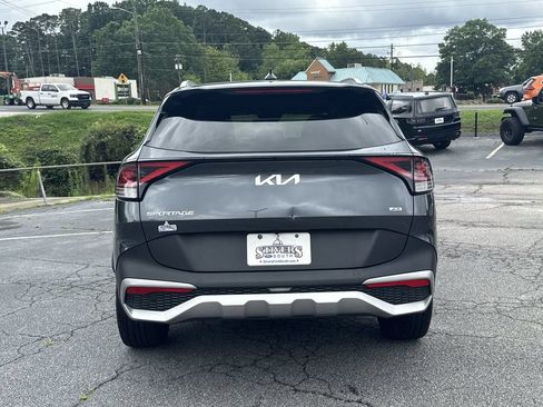 Used 2024 Kia Sportage EX AWD/4WD image 6