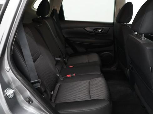 Used 2020 Nissan Rogue SV AWD/4WD image 45