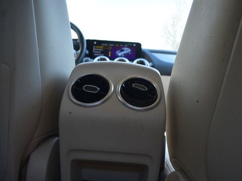 Used 2022 Mercedes-Benz GLA 250 w/ Premium Package Lite image 29