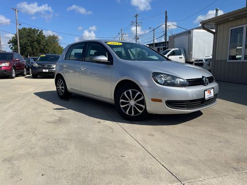 Used 2014 Volkswagen Golf 4-Door image 7