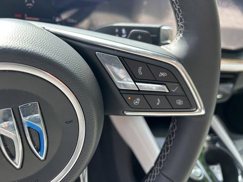 Used 2025 Buick Envision Avenir image 29