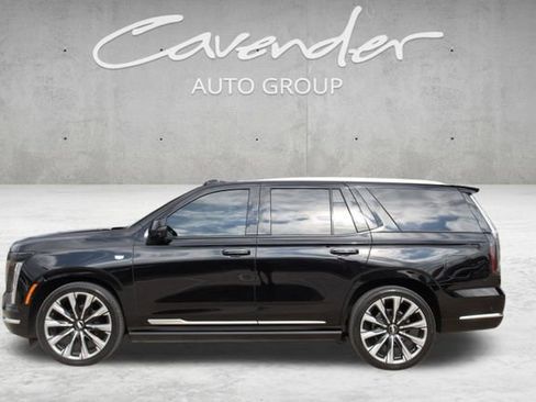 Certified 2025 Cadillac Escalade Premium Luxury w/ Touring Package image 4