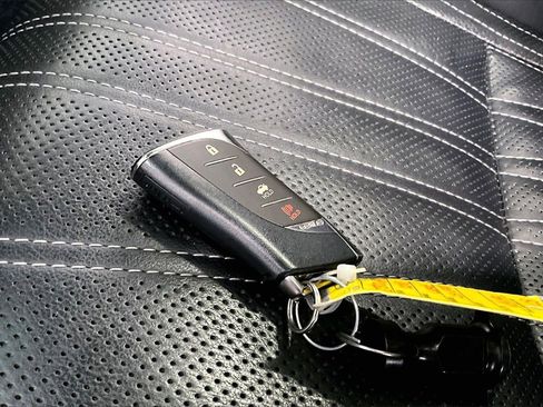 Used 2018 Lexus LS 500 w/ Luxury Package image 19