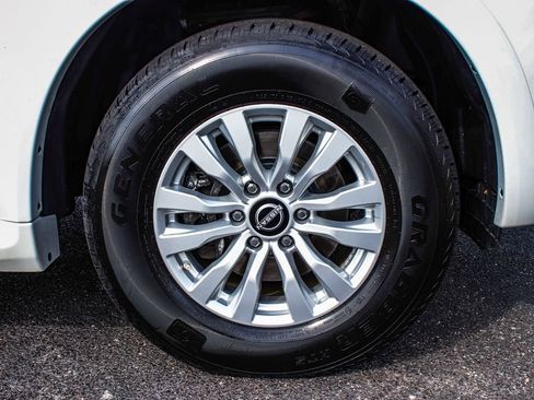 Used 2022 Nissan Armada SV w/ Cargo Package image 7