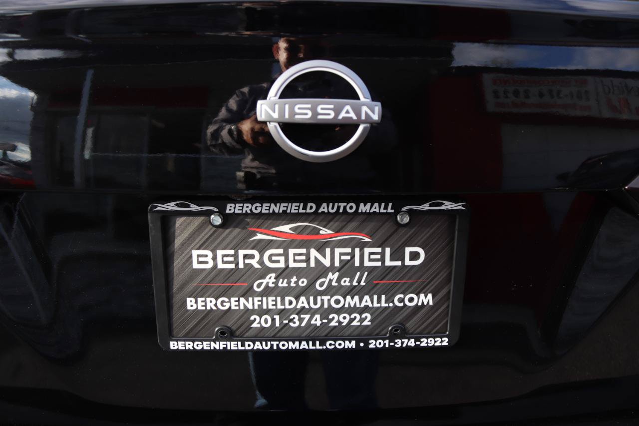 Used 2025 Nissan Versa SV w/ Trunk Package FWD image 49