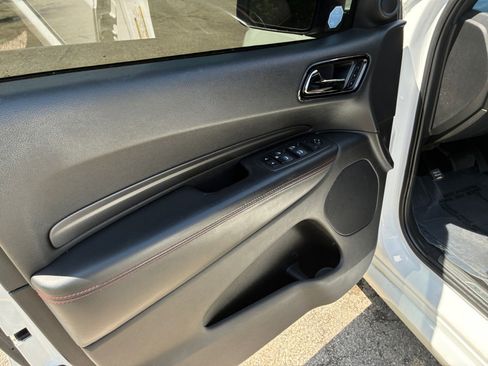 Used 2023 Dodge Durango R/T AWD/4WD image 10