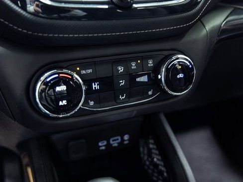 Used 2023 Chevrolet TrailBlazer ACTIV w/ Convenience Package image 18