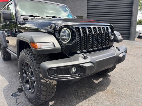 Used 2020 Jeep Wrangler Unlimited Sport AWD/4WD image 32
