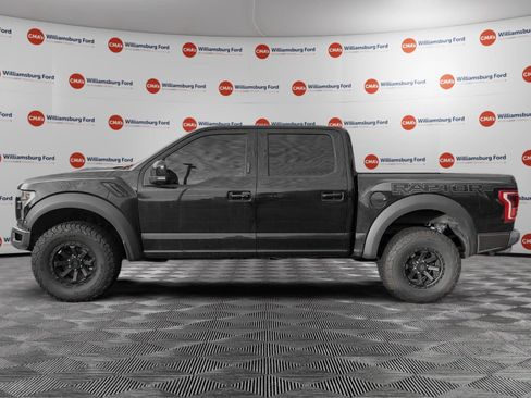 Used 2017 Ford F150 Raptor w/ Equipment Group 802A Luxury image 3
