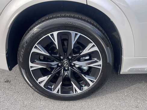 Used 2024 MAZDA CX-90 3.3 Turbo S w/ Premium Plus AWD/4WD image 11