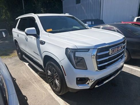 Used 2025 GMC Yukon Elevation RWD image 4