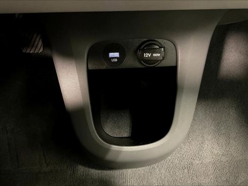 Used 2024 Hyundai Ioniq 5 Limited image 28