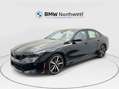 New 2026 BMW 550e xDrive w/ Premium Package