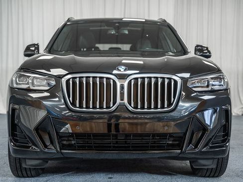 Used 2024 BMW X3 xDrive30i w/ Premium Package AWD/4WD image 2