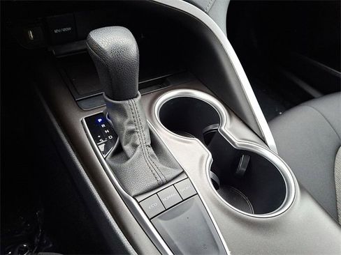 Certified 2024 Toyota Camry LE image 15