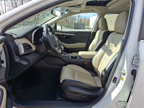 Used 2020 Subaru Outback Limited image 16