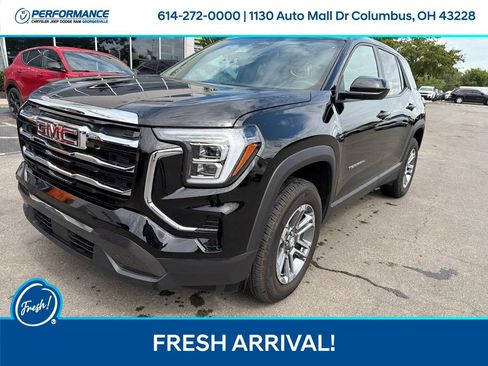 Used 2025 GMC Terrain Elevation AWD/4WD image 4