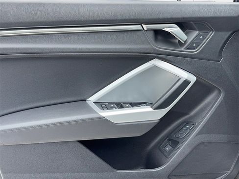 Used 2022 Audi Q3 2.0T Premium image 38