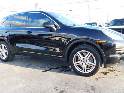 Used 2014 Porsche Cayenne Diesel Platinum Edition AWD/4WD image 14