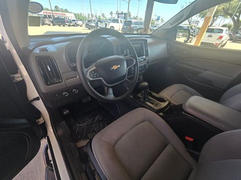 Used 2020 Chevrolet Colorado W/T w/ WT Convenience Package image 62