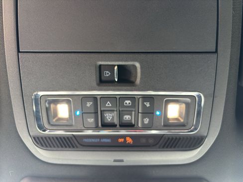 Used 2023 Ford F250 Platinum AWD/4WD image 15