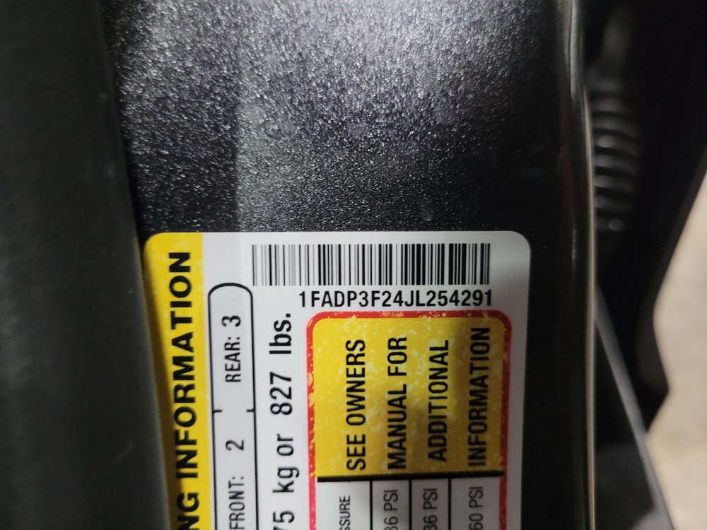 Used 2018 Ford Focus SE FWD image 33