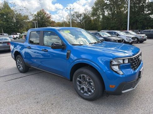 New 2025 Ford Maverick XLT w/ XLT Luxury Package AWD/4WD image 1