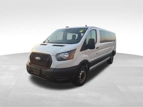 Used 2023 Ford Transit 350 XL image 4