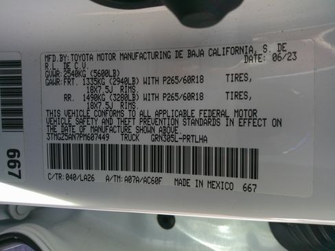 Used 2023 Toyota Tacoma Limited image 36