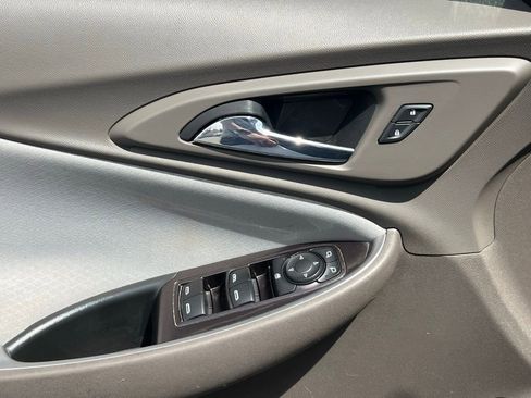 Used 2022 Chevrolet Malibu LT FWD image 27