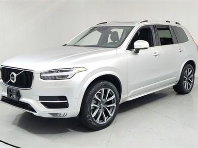 Used 2018 Volvo XC90 T5 Momentum w/ Convenience Package
