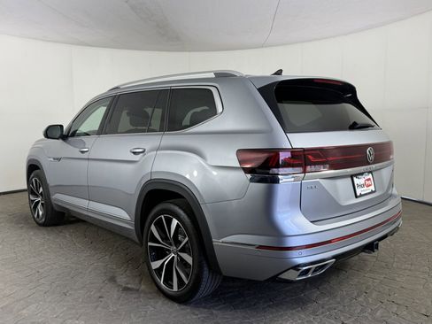 Used 2026 Volkswagen Atlas SEL Premium R-Line AWD/4WD image 5