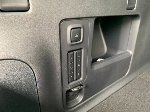New 2026 Lincoln Navigator L Reserve AWD/4WD image 13