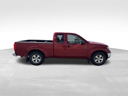 Used 2010 Nissan Frontier SE w/ SE Value Truck Pkg RWD image 11
