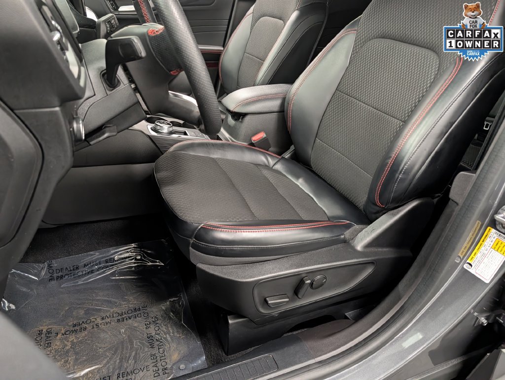 Used 2023 Ford Escape ST-Line w/ Tech Pack #1 AWD/4WD image 12