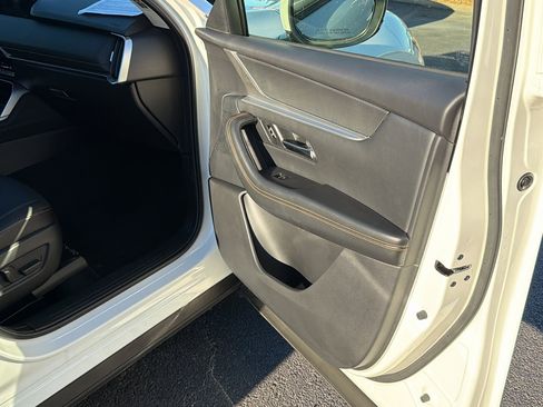 Certified 2025 MAZDA CX-90 3.3 Turbo w/ Preferred Package image 38