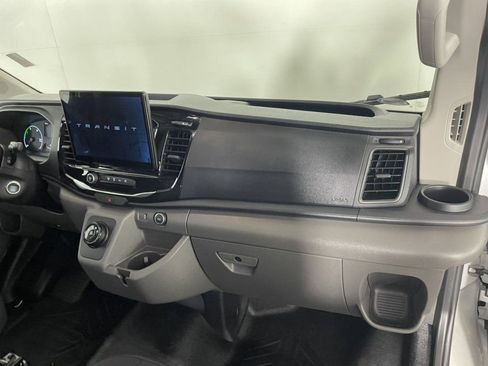 New 2023 Ford E-Transit Low Roof w/ Interior Upgrade Package image 32