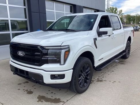 Used 2025 Ford F150 Lariat w/ Equipment Group 502A High AWD/4WD image 2