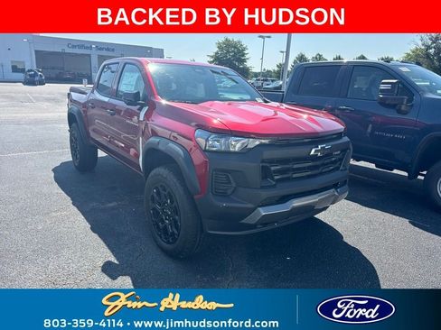 Used 2026 Chevrolet Colorado Trail Boss AWD/4WD image 1