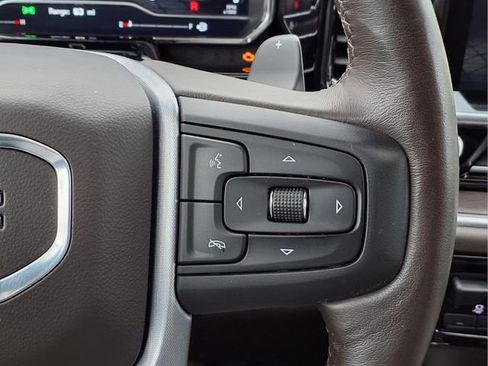 Certified 2022 GMC Sierra 1500 SLT w/ SLT Premium Plus Package image 13