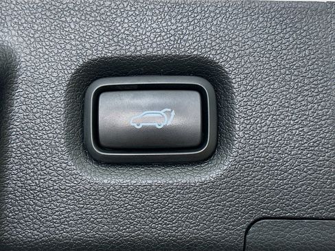 Used 2023 Hyundai Santa Fe SEL FWD image 30