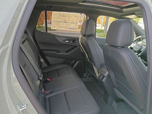 New 2026 Chevrolet Equinox LT image 21