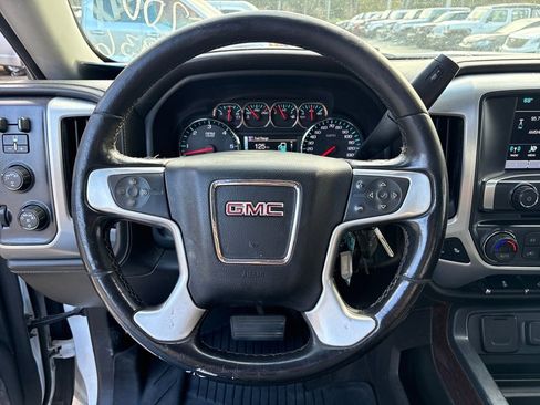 Used 2018 GMC Sierra 1500 SLE w/ SLE Value Package image 18
