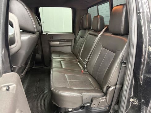 Used 2011 Ford F250 Lariat w/ Lariat Ultimate Pkg AWD/4WD image 15