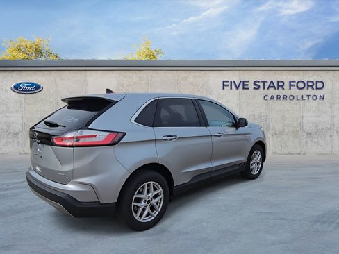 Certified 2024 Ford Edge SEL image 9