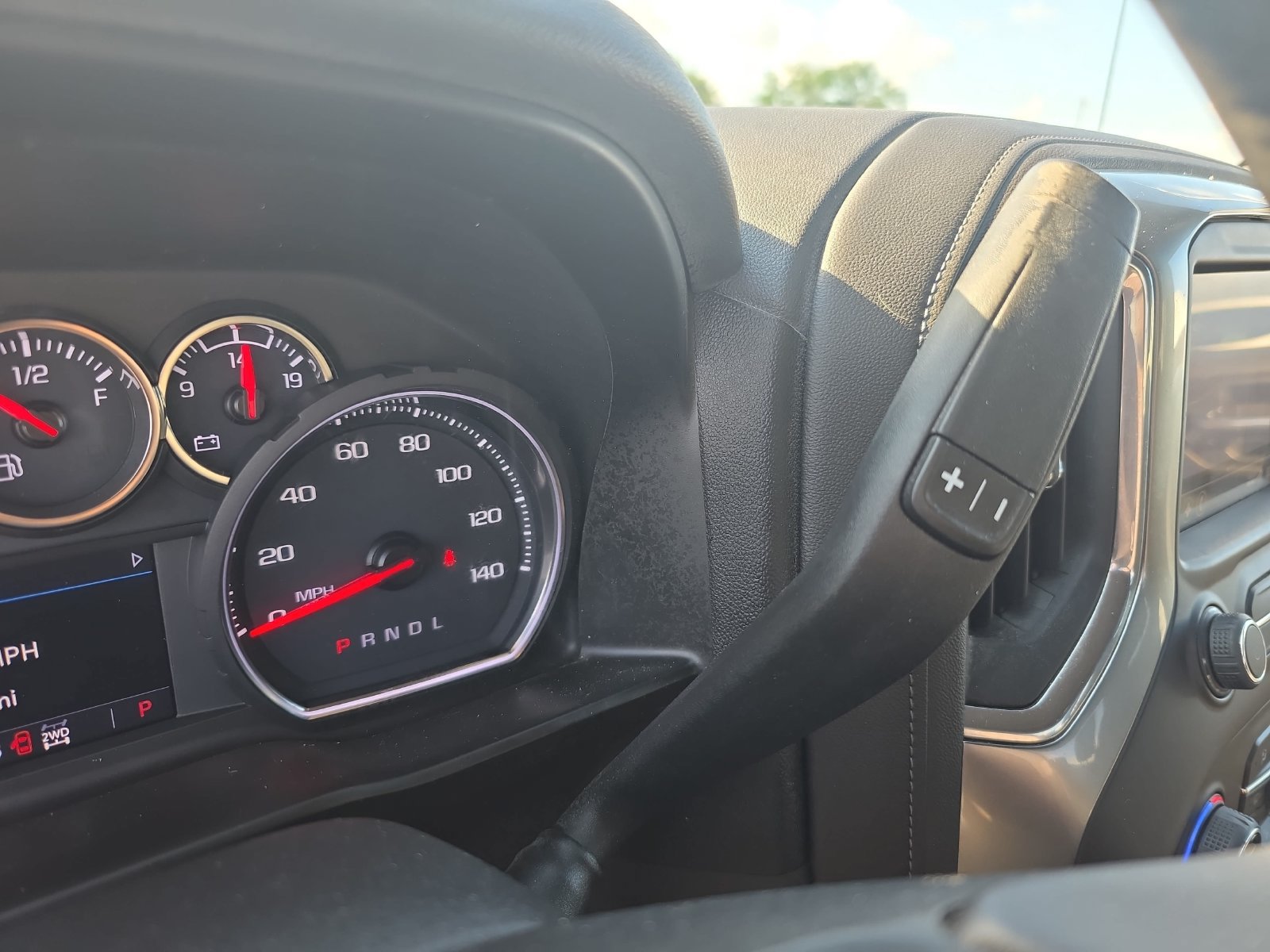 Used 2020 Chevrolet Silverado 1500 LT w/ Texas Edition AWD/4WD image 21