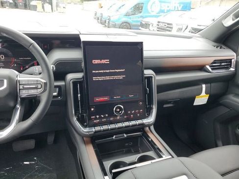New 2026 GMC Yukon XL Denali w/ Sun & Power Step Package AWD/4WD image 14