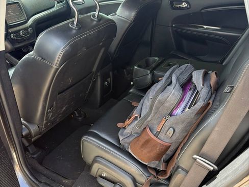 Used 2019 Dodge Journey Crossroad FWD image 16